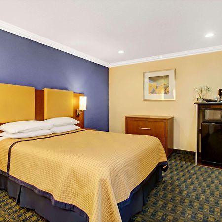 Days Inn San Francisco - Lombard מראה חיצוני תמונה